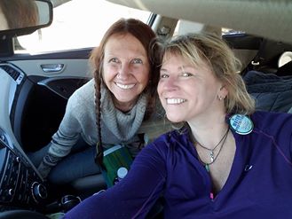 julie-and-christine-on-the-move